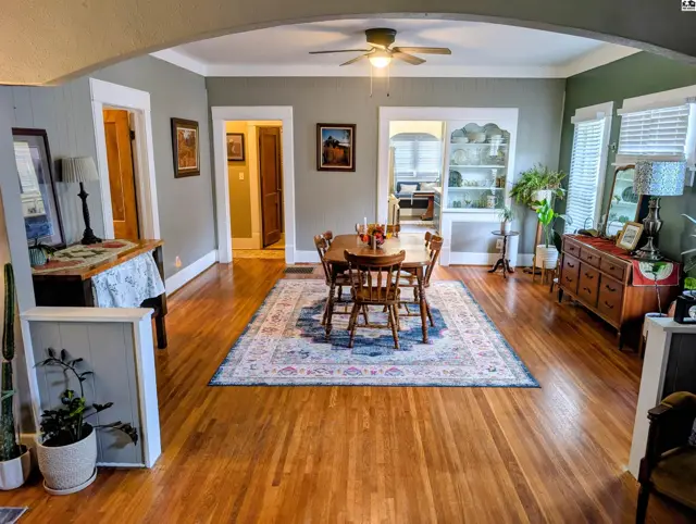 Photo of 423 E 11th Ave, Hutchinson, KS