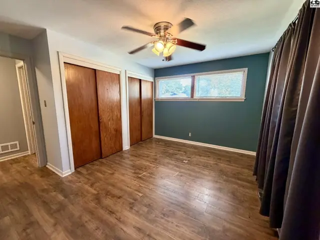 Photo of 302 W 28th Ave, Hutchinson, KS