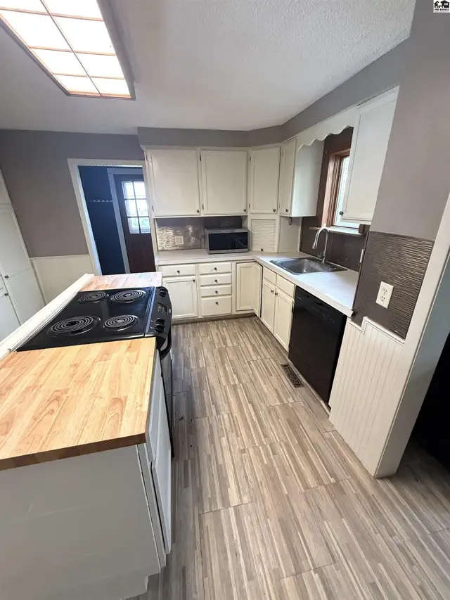 Photo of 420 N Jennings Ave, Anthony, KS