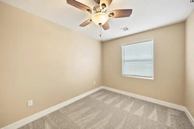 Photo of 1217 Lindbergh Ln, Salina, KS