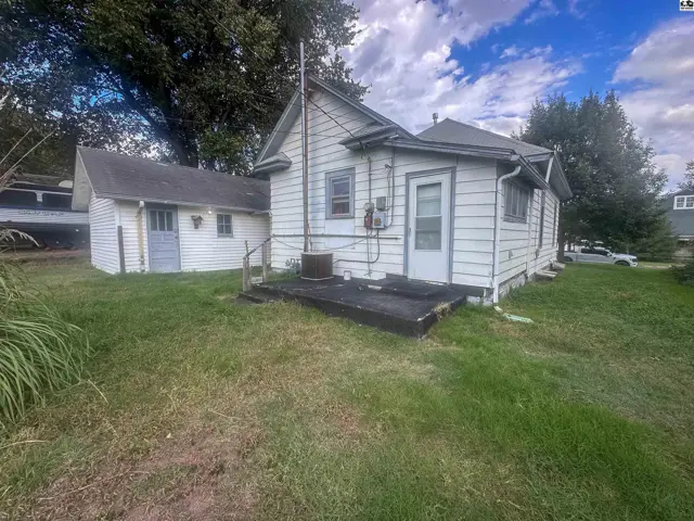 Photo of 115 S Taylor St, Pratt, KS