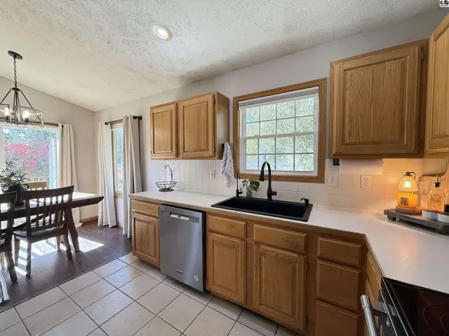Photo of 3509 Rowland St, Hutchinson, KS