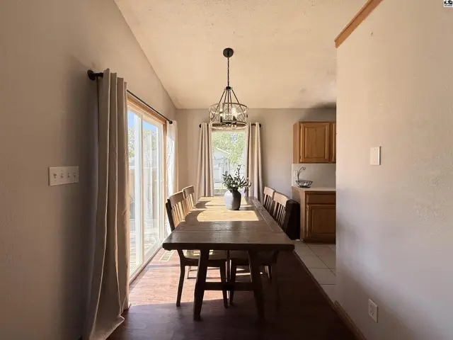 Photo of 3509 Rowland St, Hutchinson, KS