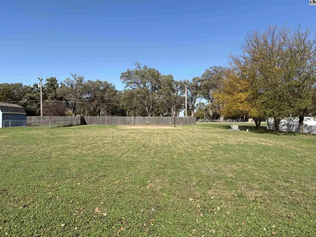 Photo of 0 E Evergreen Way, Sterling, KS