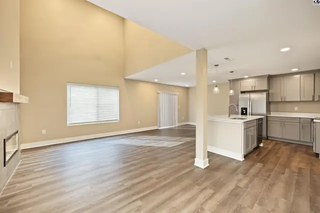 Photo of 1215 Lindbergh Ln, Salina, KS