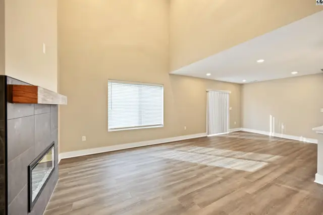 Photo of 1215 Lindbergh Ln, Salina, KS