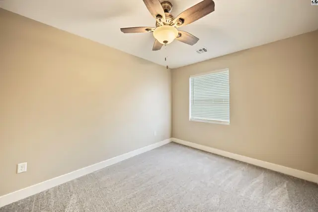 Photo of 1215 Lindbergh Ln, Salina, KS