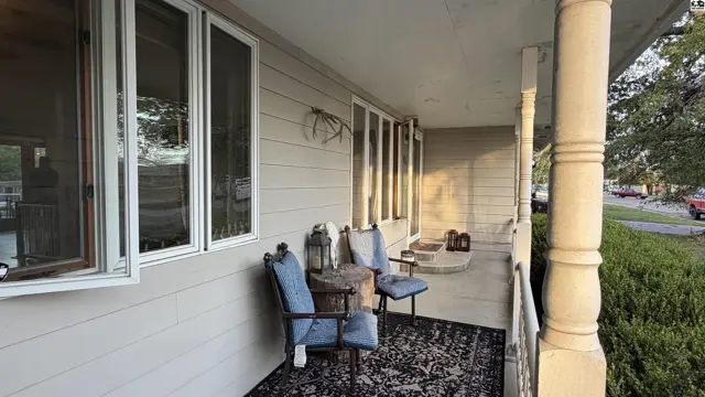 Photo of 120 W Fairview Rd, Canton, KS