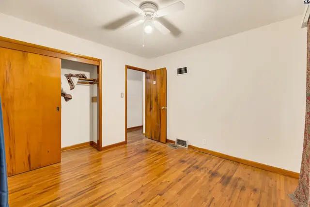Photo of 807 W 22nd, Hutchinson, KS