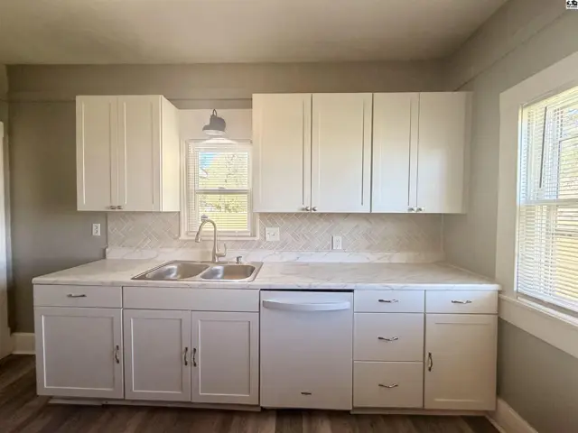 Photo of 316 W Sherman Ave, Hutchinson, KS