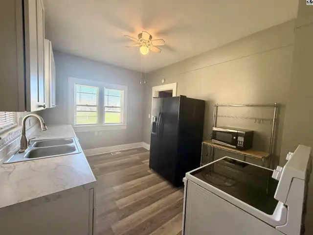 Photo of 316 W Sherman Ave, Hutchinson, KS