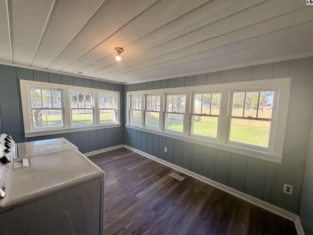 Photo of 316 W Sherman Ave, Hutchinson, KS