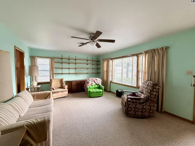 Photo of 1000 W 18th Ave, Hutchinson, KS