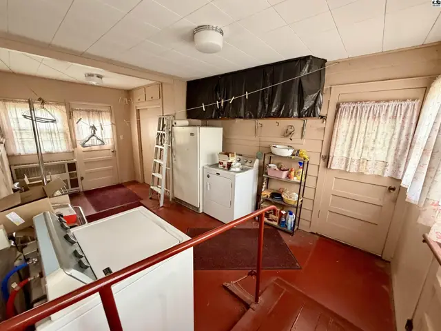 Photo of 1000 W 18th Ave, Hutchinson, KS
