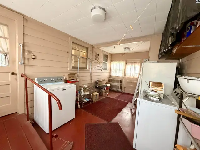 Photo of 1000 W 18th Ave, Hutchinson, KS