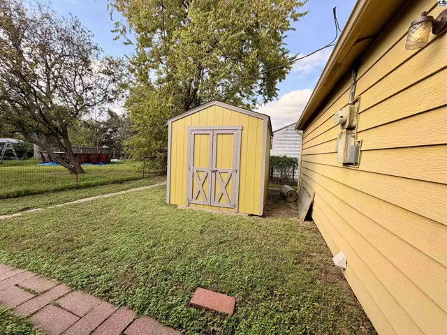 Photo of 1000 W 18th Ave, Hutchinson, KS