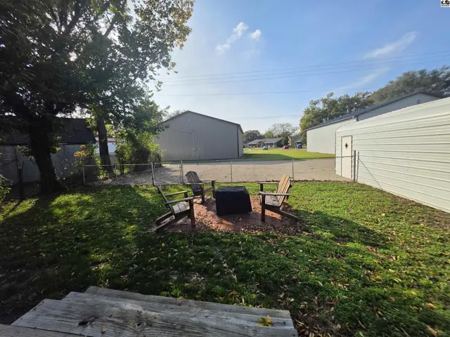 Photo of 321 N Harrison St, Lindsborg, KS