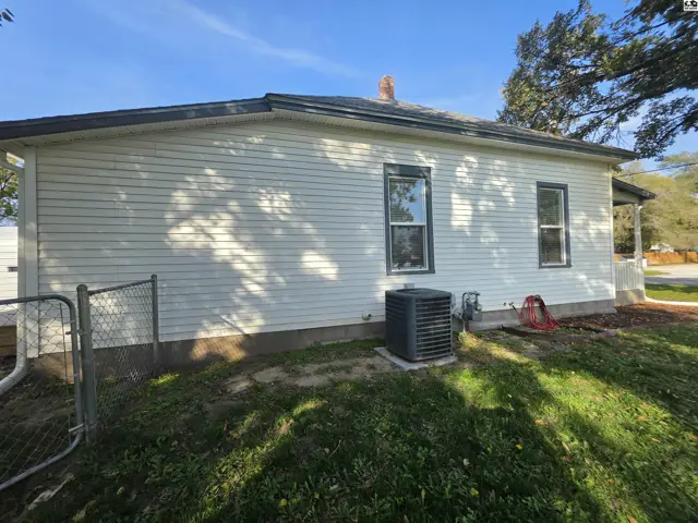 Photo of 321 N Harrison St, Lindsborg, KS