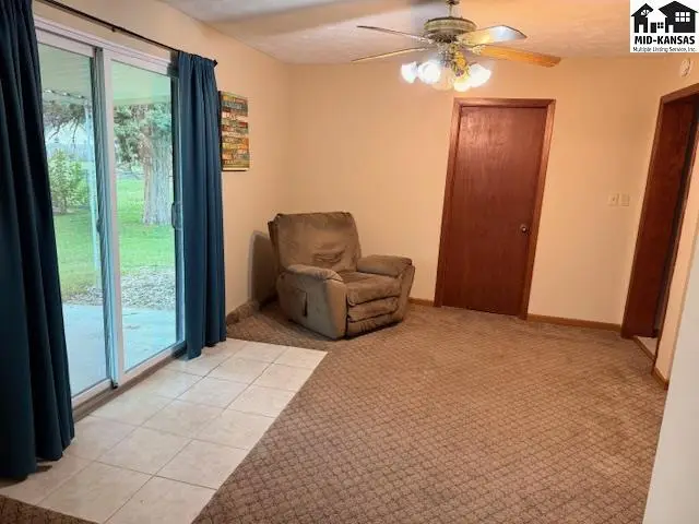 Photo of 831 N Barber St, McPherson, KS