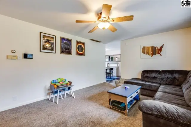 Photo of 1807 Tracy Lane Terr, Hutchinson, KS