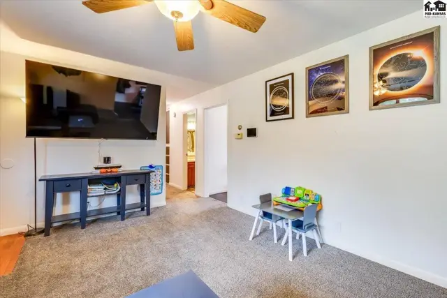 Photo of 1807 Tracy Lane Terr, Hutchinson, KS