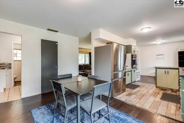 Photo of 1807 Tracy Lane Terr, Hutchinson, KS