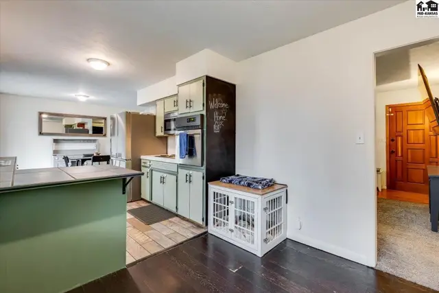 Photo of 1807 Tracy Lane Terr, Hutchinson, KS