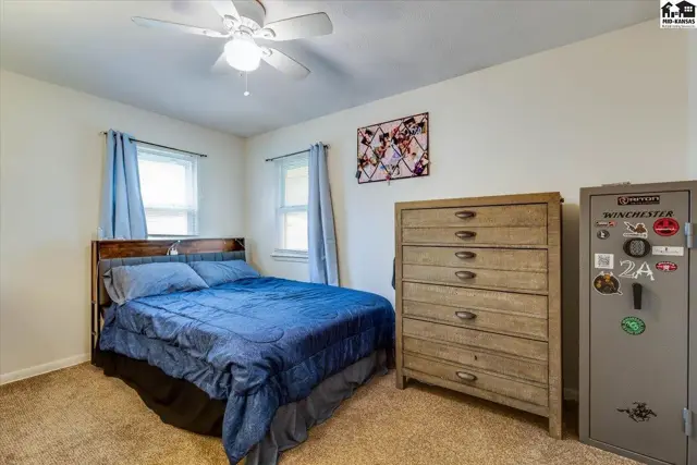 Photo of 1807 Tracy Lane Terr, Hutchinson, KS